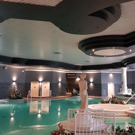 Rochestown Park Hotel & Leisure Centre Cork Bagian luar foto