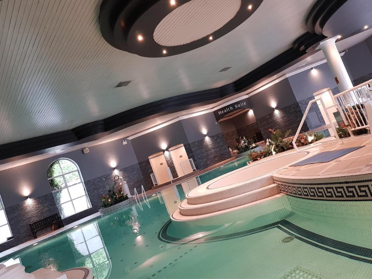 Rochestown Park Hotel & Leisure Centre Cork Bagian luar foto