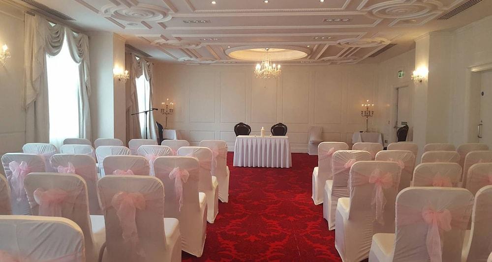 Rochestown Park Hotel & Leisure Centre Cork Bagian luar foto